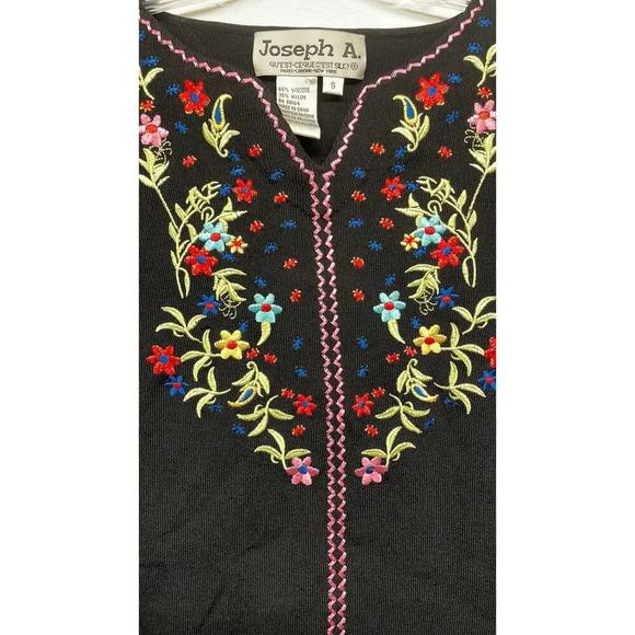 Joseph A. Black Colorful Embroidered Floral Design Short Sleeve Viscose Top Sm - Picture 4 of 6